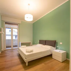 https://italianflat-piazza-renato-simoni.hotelinveneto.com